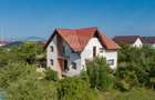 Casă cu Teren 900 Mp în Tărlungeni - 1
