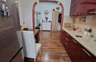 Apartament cu 3 camere decomandat în Alexandru cel Bun - 5