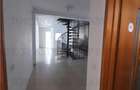 Apartament cu 6 camere decomandat în Vatra Luminoasă - 3