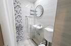 Apartament cu 3 camere, 70 mp, 2 bai, parcare, balcon, in Centru