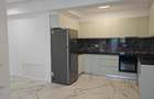 Apartament cu 4 camere în Central - 1