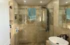 Casă individuală cu 5 camere cu Piscina în Central - 3