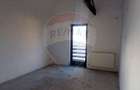 Casa cu 4 camere de vanzare in Crevedia acces privat - 3