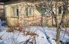 Dascalu, casa veche 4 camere, acoperis nou, teren 1300 mp, deschidere 39 m - 17