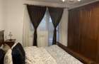 Casă cu 8 camere cu Teren 1200 Mp în Central - 13