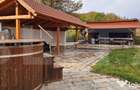 Casa de vanzare, sub padure, intr-un cadru natural deoseb - 9