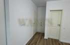 Apartament 3 camere, 2 bai, etaj intermediar, balcon, parcare, Sesul d - 2