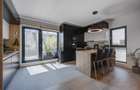 Penthouse cu 4 camere decomandat în Victoriei - 2