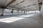 Spațiu industrial, de 1,285 mp, în Central - 4