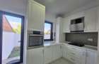 Casă cu 7 camere cu Teren 155 Mp în Domnești - 7
