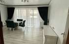 Apartament cu 3 camere decomandat în Tractorul - 1