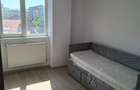Apartament cu 3 camere decomandat în Titan - 12