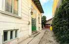 Casă cu 7 camere cu Teren 800 Mp în George Enescu - 1