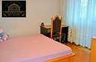 Apartament cu 4 camere decomandat în Victoriei - 2