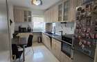 Apartament 4 camere zona 9 MAI - 2