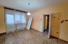 Apartament cu balcon si gradina, centrul Bacaului - 10