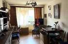 Apartament cu 3 camere decomandat în Tei - 2