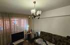 Blv BUCURESTI - 2 camere decomandat ,7/8 , liber -71500 euro - 1