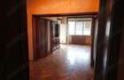Apartament cu 4 camere în Central - 1