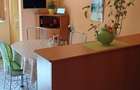 Particular, vand apartament 3 camere,decomandat,2 bai,etaj 5/8 78 mp 2 balcoane unul inchis zona Vlahuta-Gemenii Pret 155000 - 5
