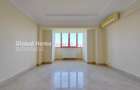 Apartament cu 3 camere decomandat în P-ța Unirii - 5