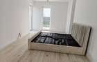 Apartament cu 3 camere decomandat în Berceni - 9