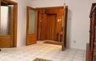 Vand apartament central