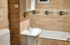 Inchiriez camera in apartament - 1
