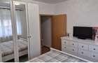 Vand apartament 3 camere CENTRU.Telefon 0740654822 - 9