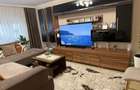 Apartament cu 3 camere decomandat în Central - 3