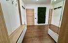 Apartament cu 2 camere semidecomandat în Tractorul - 3