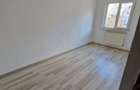 De inchiriat apartament 3 camere Craiovita Noua etaj 1 - 2