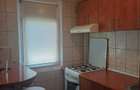 Proprietar, inchiriez apartament renovat recent, compus din 2 camere, bloc reabilitat recent, situat la 5 minute de statia de metrou Piata Sudului - 4