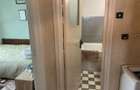 Apartament 3 camere , zona Scoala nr 10 , et 78 , decomandat , liber