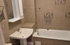 Proprietar , inchiriez apartament , renovat , 4 camere ,zona buna. - 16