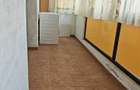 Apartament cu 3 camere decomandat în Haliu - 15