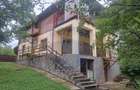 Casa vacanta 2007 Izvoarele Valenii de Munte teren 3000 mp - 1