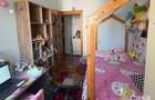 Apartament cu 4 camere decomandat în - 9