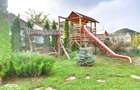 Pensiune 13 camere,750 mp, 2000 mp de teren, lac, Varatec - 2