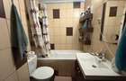 Apartament cu 3 camere semidecomandat în Central - 9