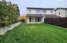 Duplex cu 4 camere cu Canalizare în Moșnița Nouă - 1