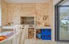 Casă premium cu 270 mp utili, 7 camere ,curte generoasă în Bartolomeu - 23