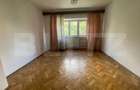 Apartament deosebit --Bd. Dacia,2 camere, renovabil, surprinzator de lini?tit - 1