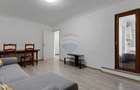 Apartament cu 3 camere decomandat în Miorița - 2