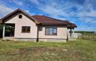 Casa de vanzare in Dudovicesti, Simnicu de Sus. Casa este compusa din 2 dormitoare, un living generos, bucatarie spatioasa beci si terasa. - 2