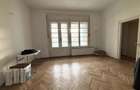 Apartament cu 3 camere - 91 mp utili - centru - Locatie excelenta - posibilitate de compartimentar - 9