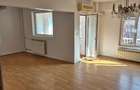 Apartament cu 4 camere decomandat în Lujerului - 1