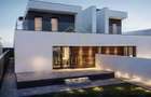 Casă cu 4 camere cu Teren 390 Mp în Giarmata - 1