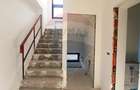 Casa cu 4 camere de vanzare in Crevedia acces privat - 4