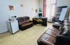 Apartament (pretabil pentru Birou ,Cabinet etc.) de vanzare in centru.